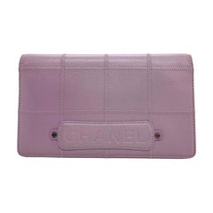 Chanel gesteppt Kaviar Leder lange zweifache lavendelfarbene Brieftasche
