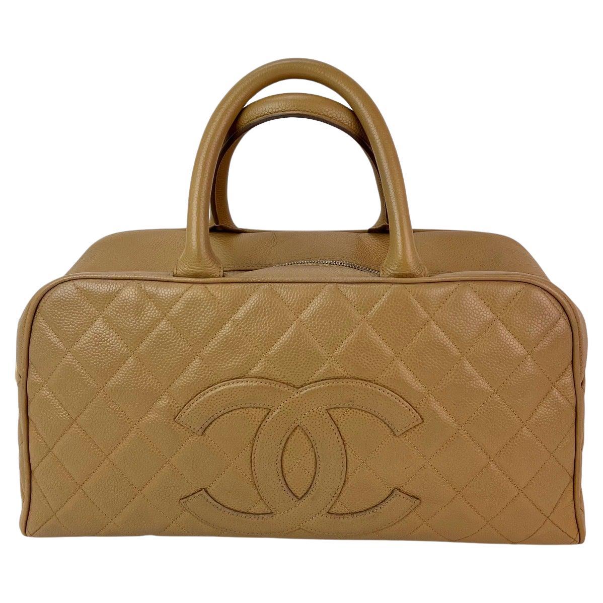 Chanel Caviar Acolchado Vintage Bolso de Mano Bowler Grande Beige en venta