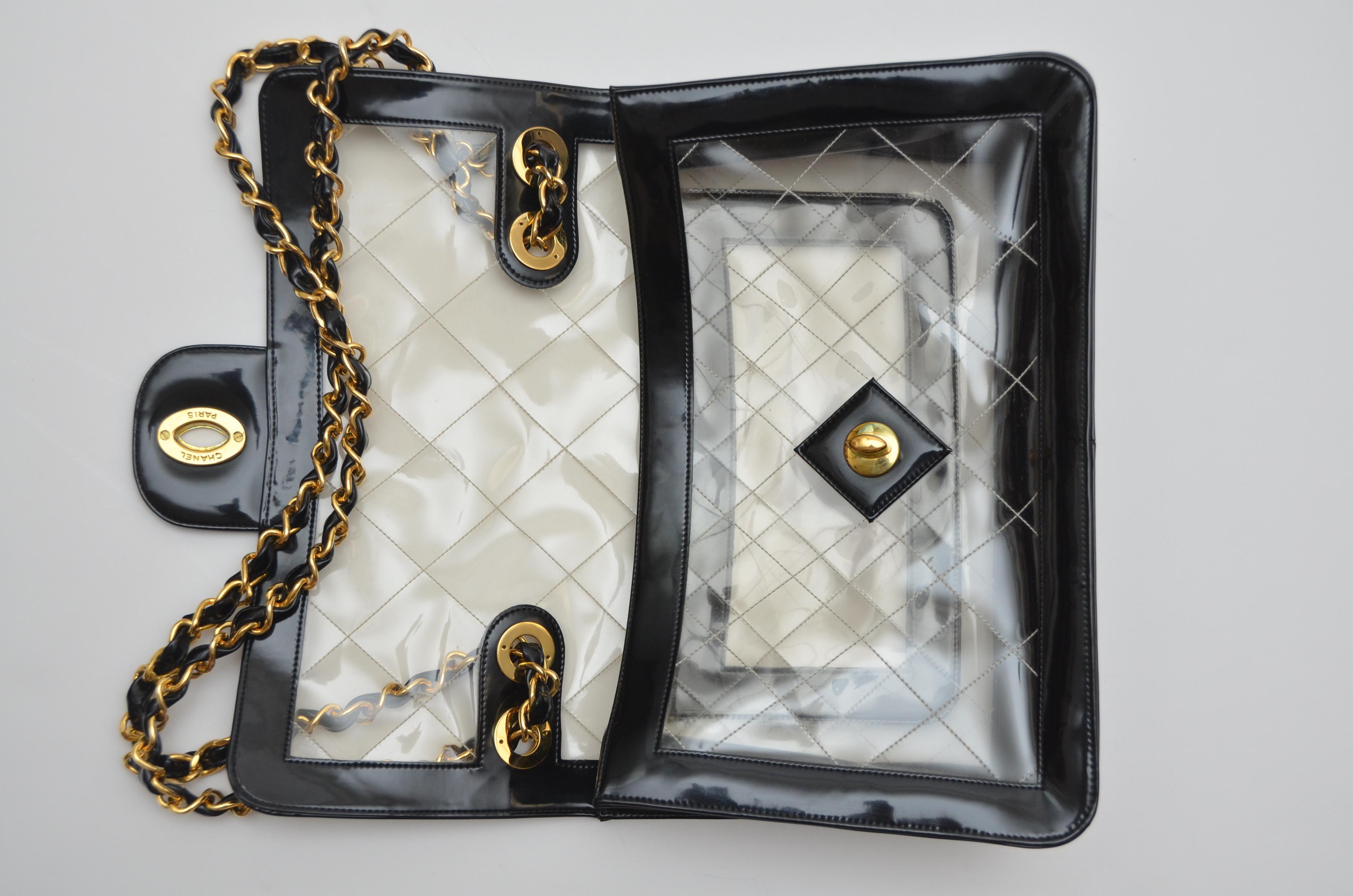 CHANEL Quilted CC Jumbo Double Chain Shoulder Bag Clear Black Vinyl  3