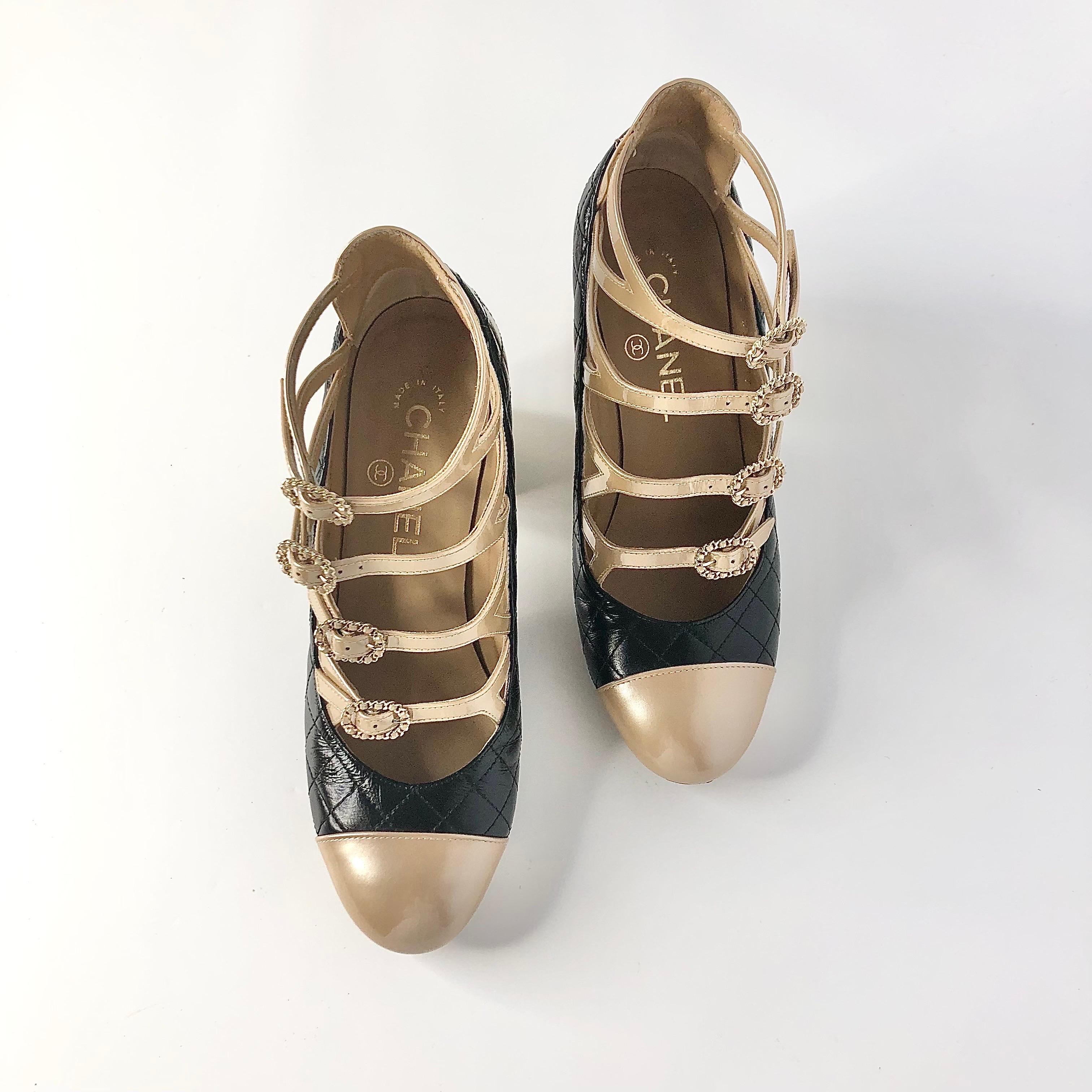 Chanel Acolchado CC Logo 2017 Crucero Charol Maryjane Plataforma Bombas 36.5 Beige en venta