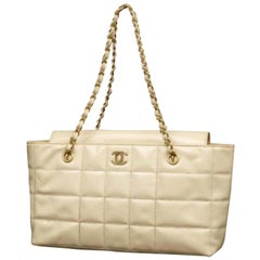 Chanel Quilted Chocolate Bar Chain 231369 Ivory Patent Leather Tote