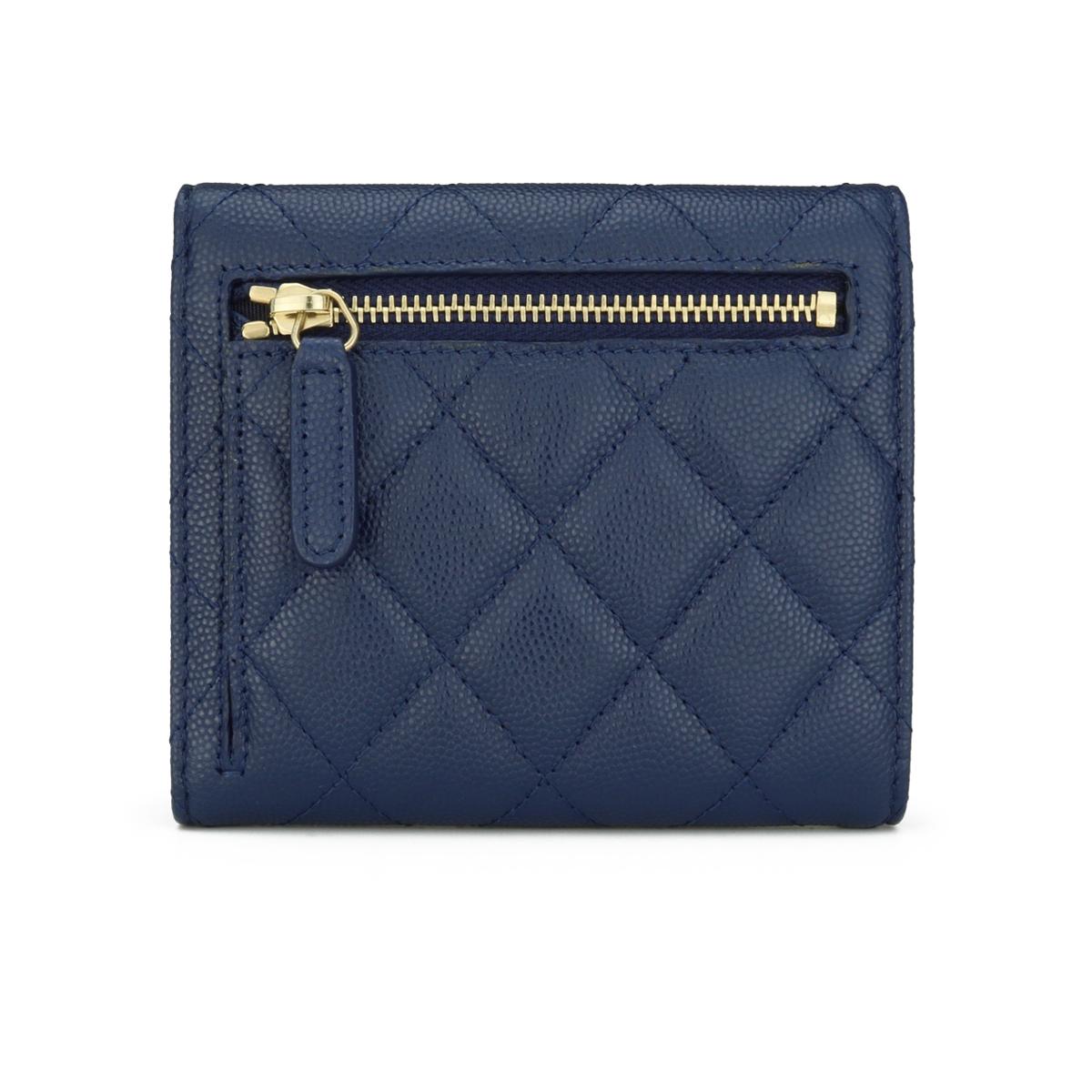 Chanel Quilted Classic Small Flap Wallet Navy Blue Caviar Gold Hardware 2017 In New Condition In Huddersfield, GB