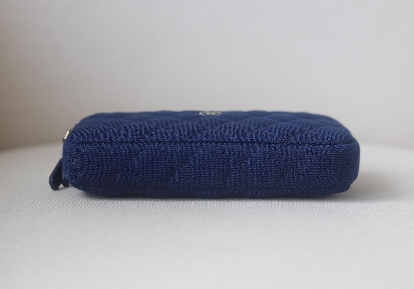 Chanel Quilted Clutch with Chain Bag  In New Condition In London, GB