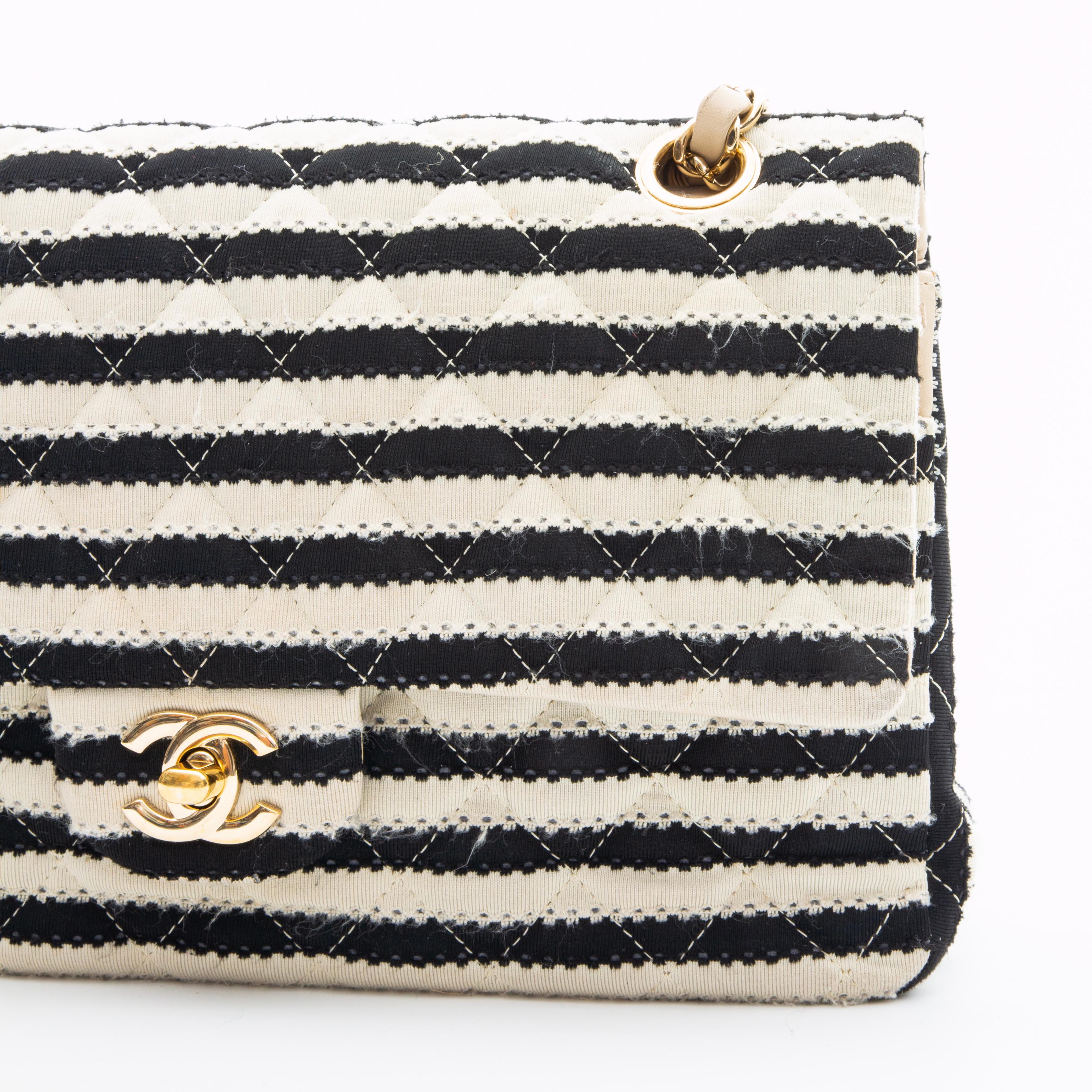 Chanel gesteppte Coco Matrosen-Doppelklappentasche Medium Schwarz Weiß 2014 4