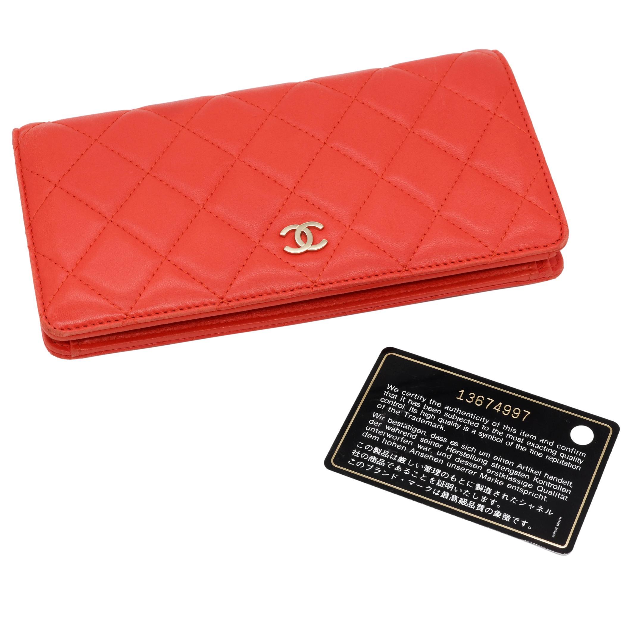 Chanel Quilted Coral Lambskin Leather Yen Continental Wallet, 2009 - 2010. 7