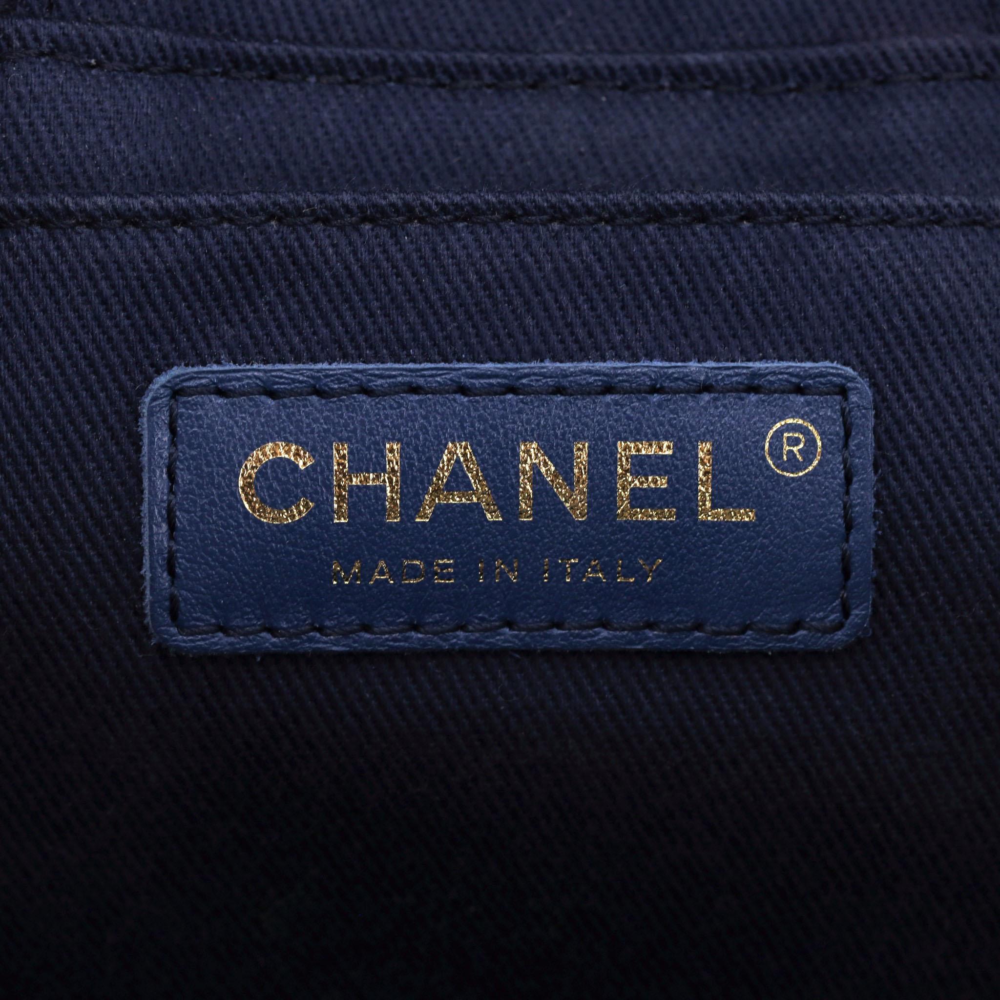 Borsa Chanel in denim trapuntata in vendita 4