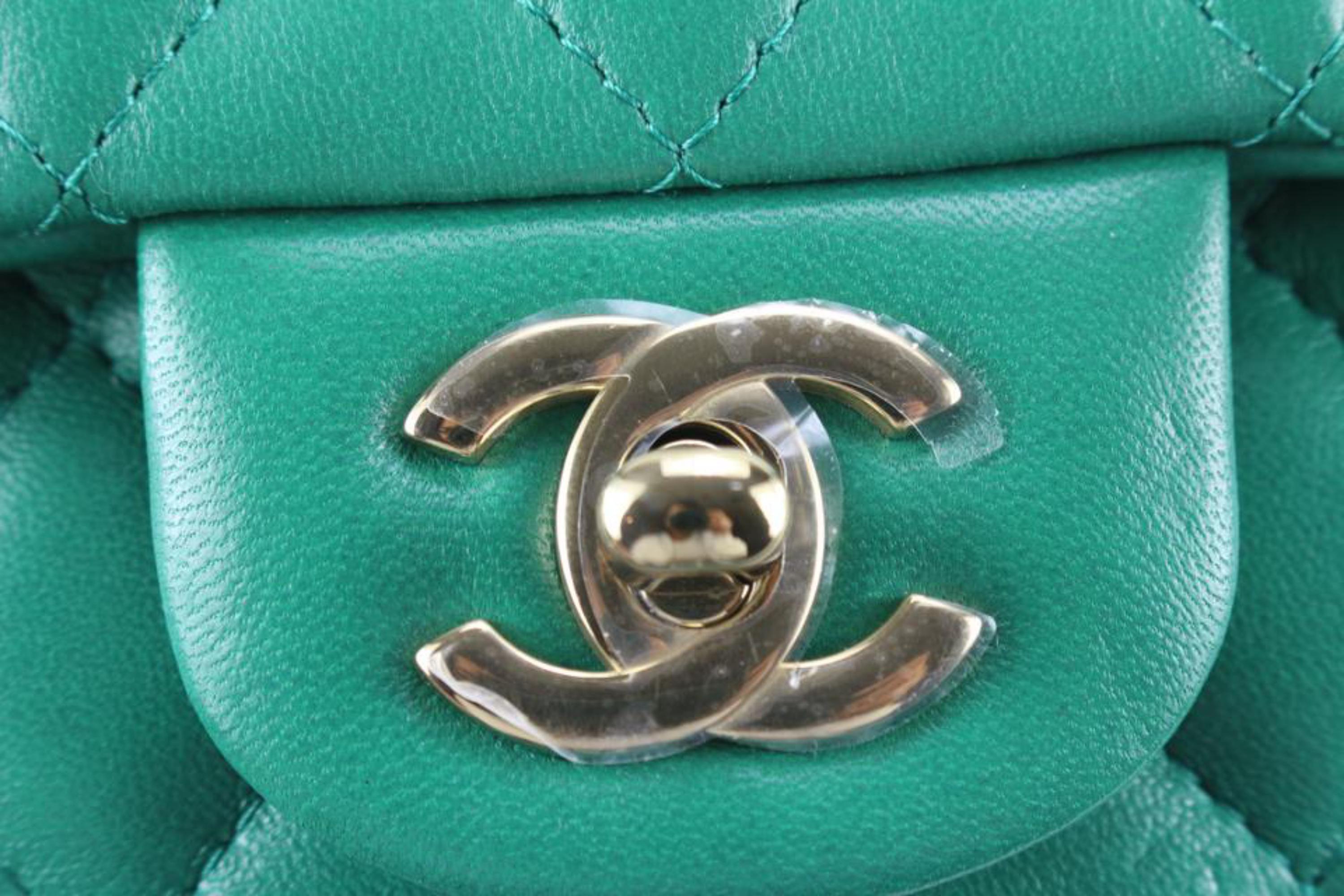 Women's Chanel Quilted Emerald Green Lambskin Square Mini Classic Flap GHW 32CA624S