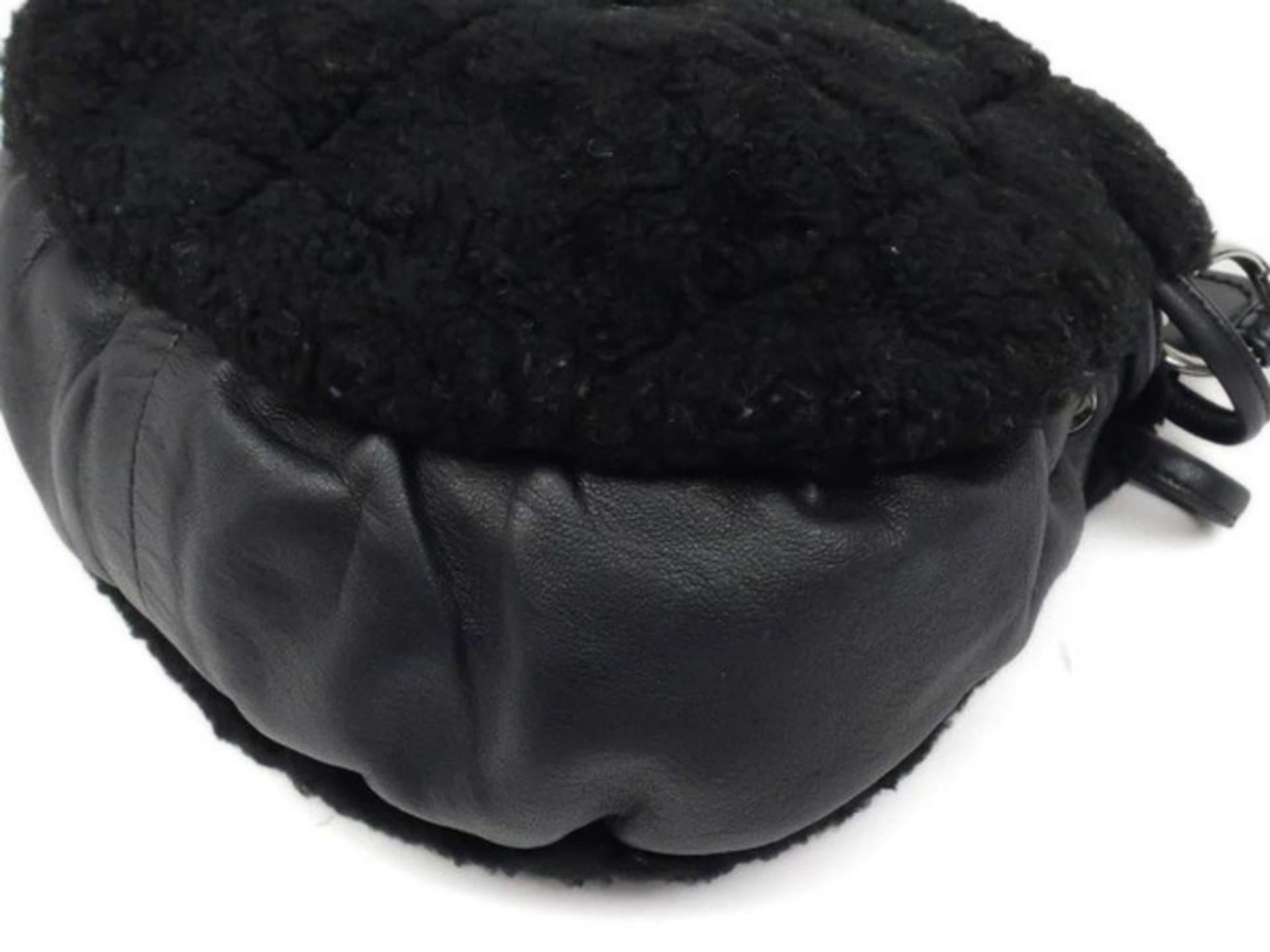 Chanel Quilted Fringe Ball 227132 Black Shearling Shoulder Bag For Sale 5