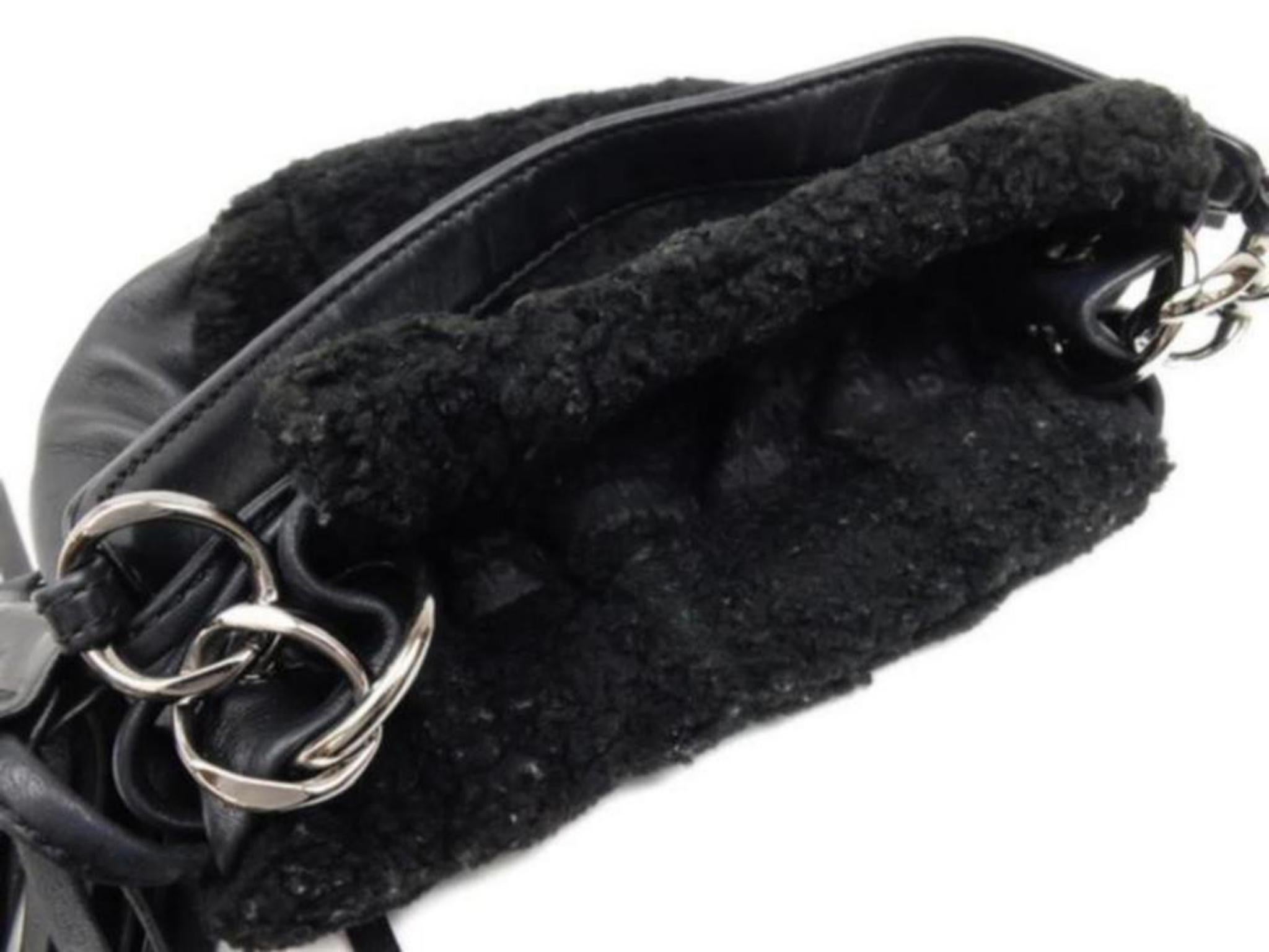 Chanel Quilted Fringe Ball 227132 Black Shearling Shoulder Bag For Sale 6