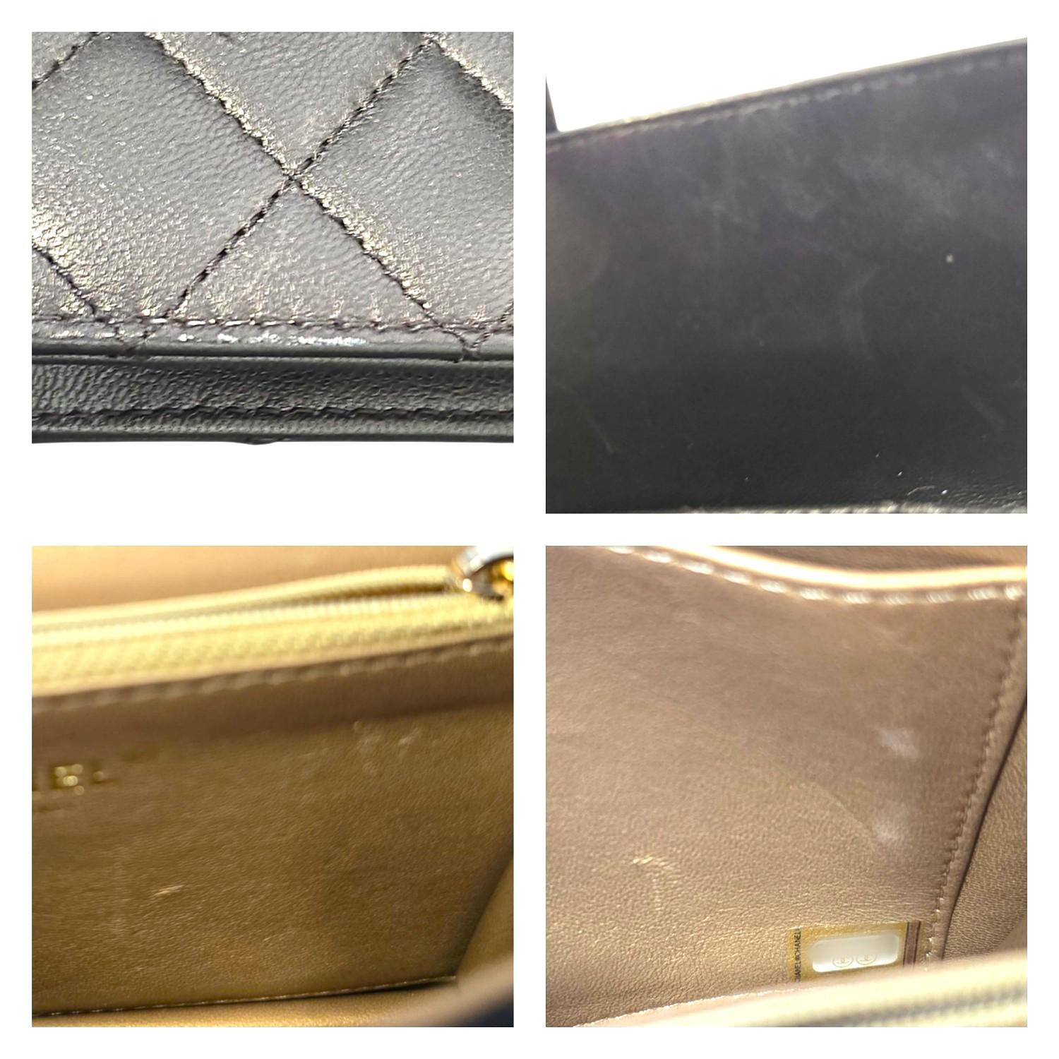 Borsa Chanel trapuntata in pelle di capra chic con perle media con pattina in vendita 4