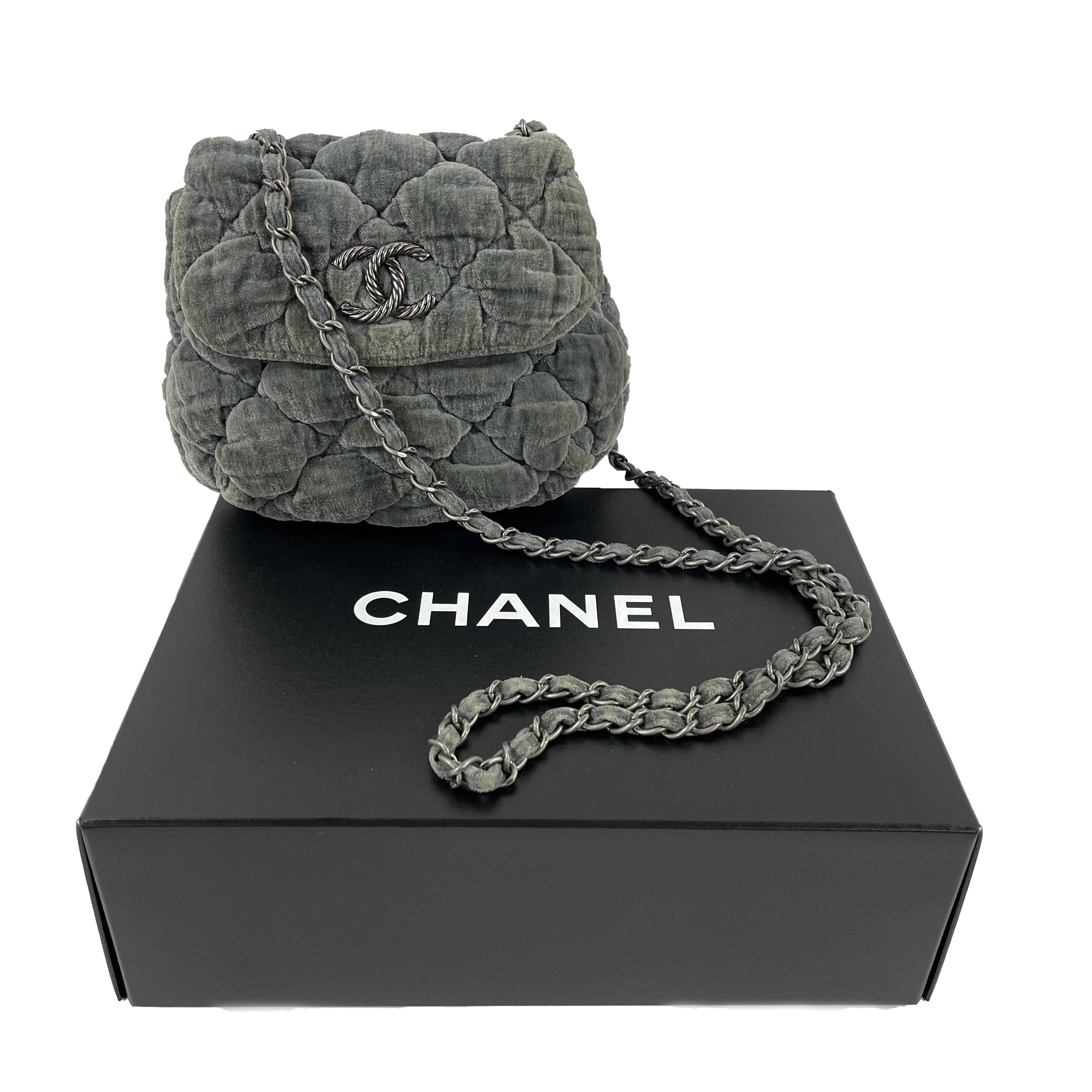 CHANEL Quilted Gray CC Velour Mini Flap Crossbody / Shoulder Bag 3