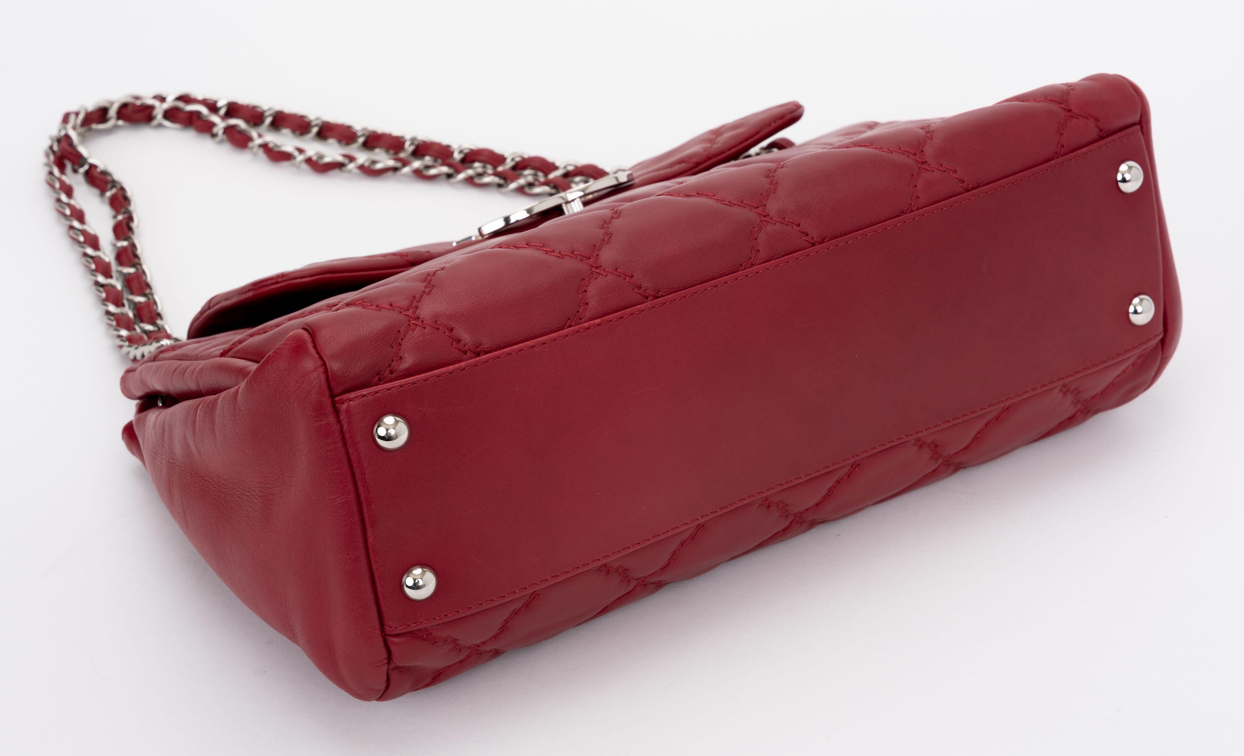 Marrone Chanel, la borsa trapuntata Hamptons con pattina in vendita