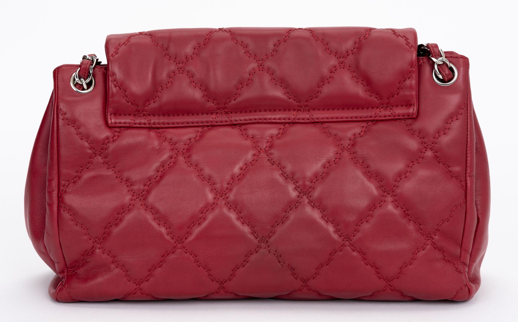 Chanel, la borsa trapuntata Hamptons con pattina In condizioni ottime in vendita a West Hollywood, CA