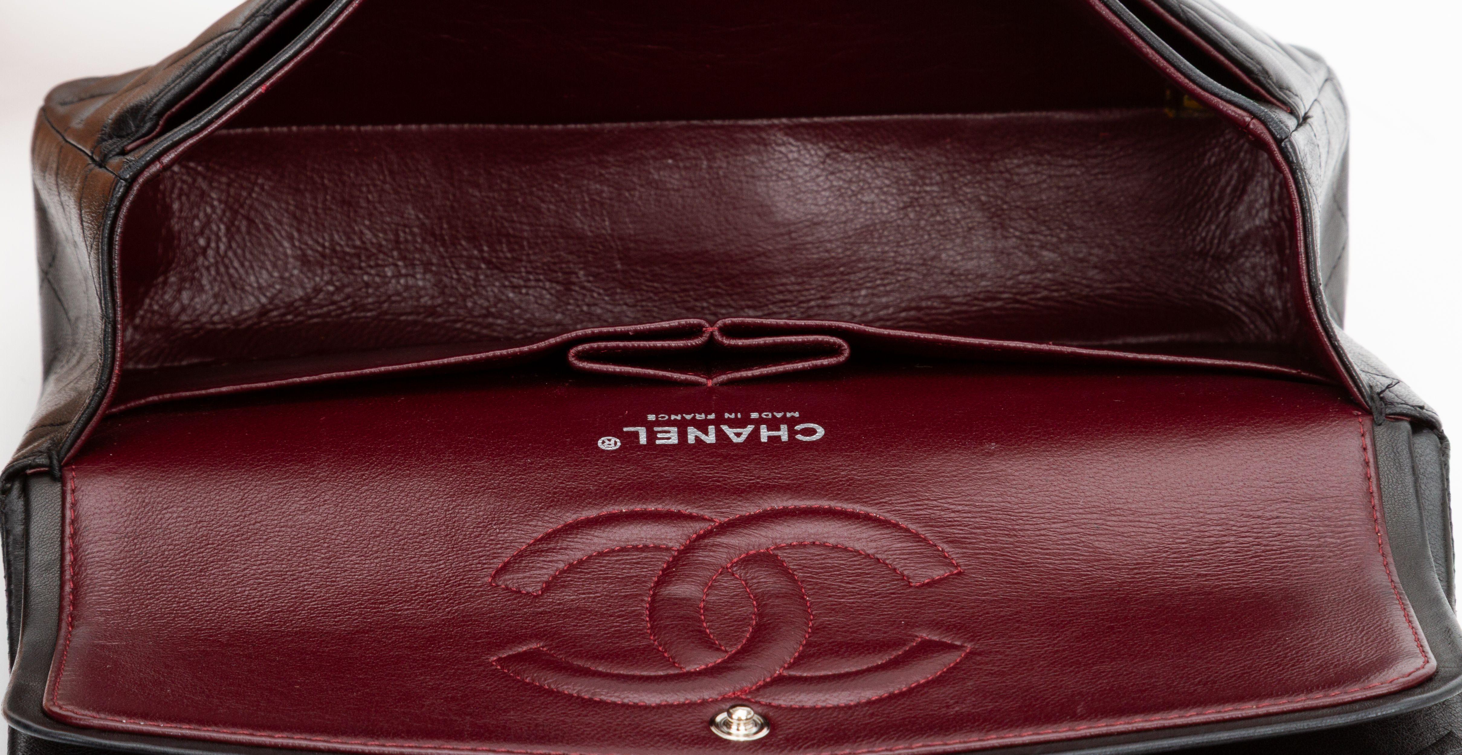 Chanel - Sac à double rabat Jumbo matelassé en vente 5