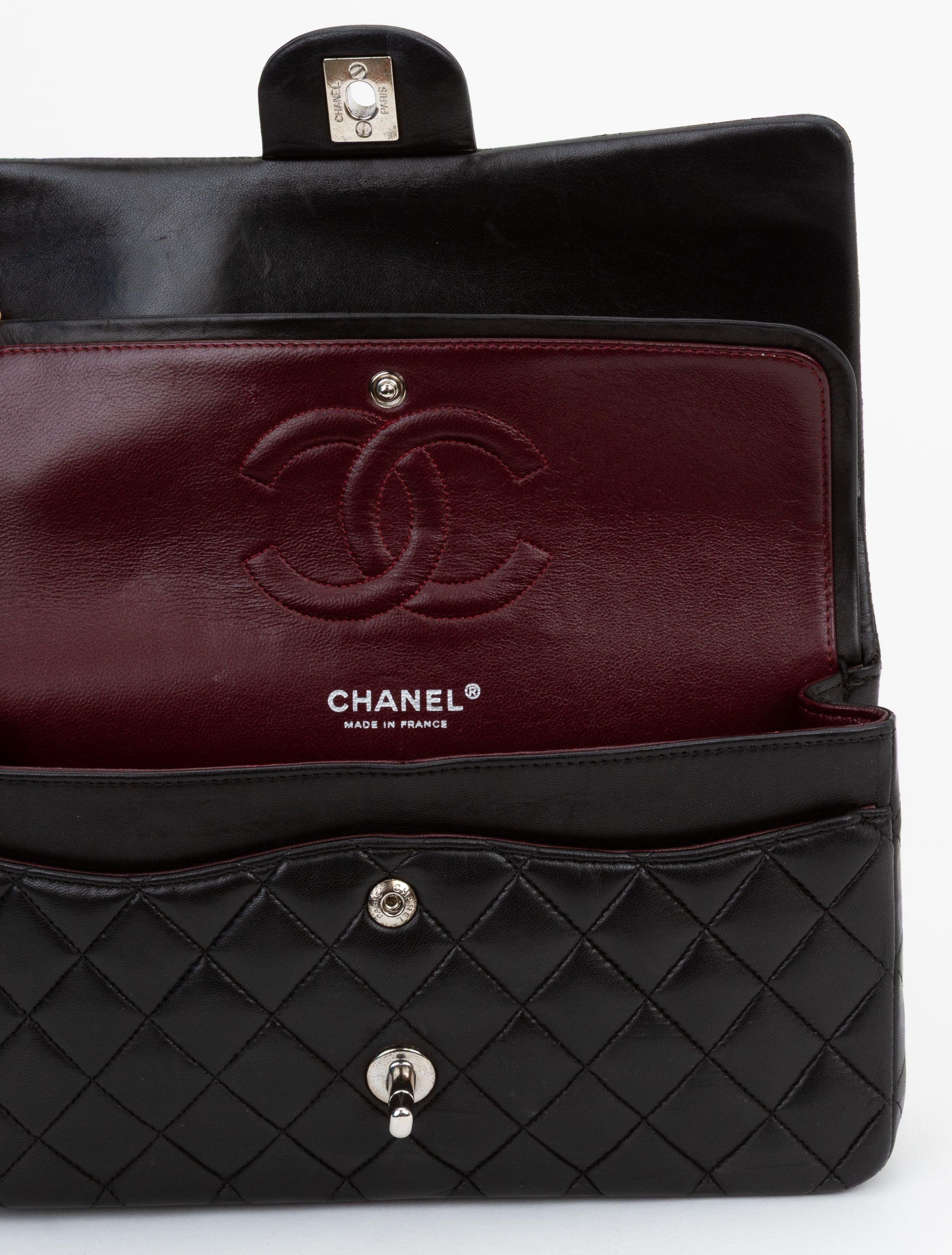 Chanel - Sac à double rabat Jumbo matelassé en vente 3