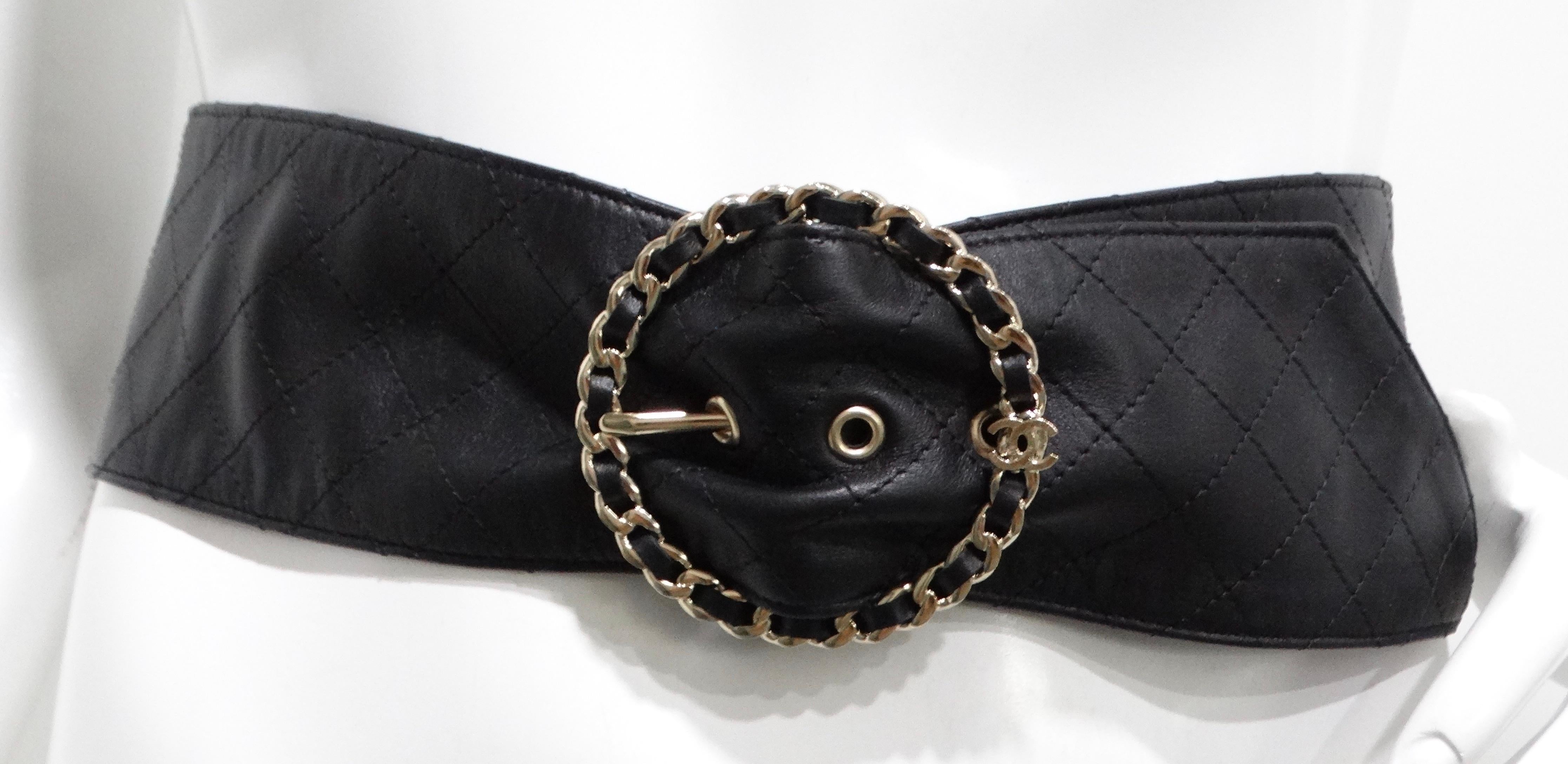 Cintura in pelle d'agnello trapuntata Chanel in vendita 3