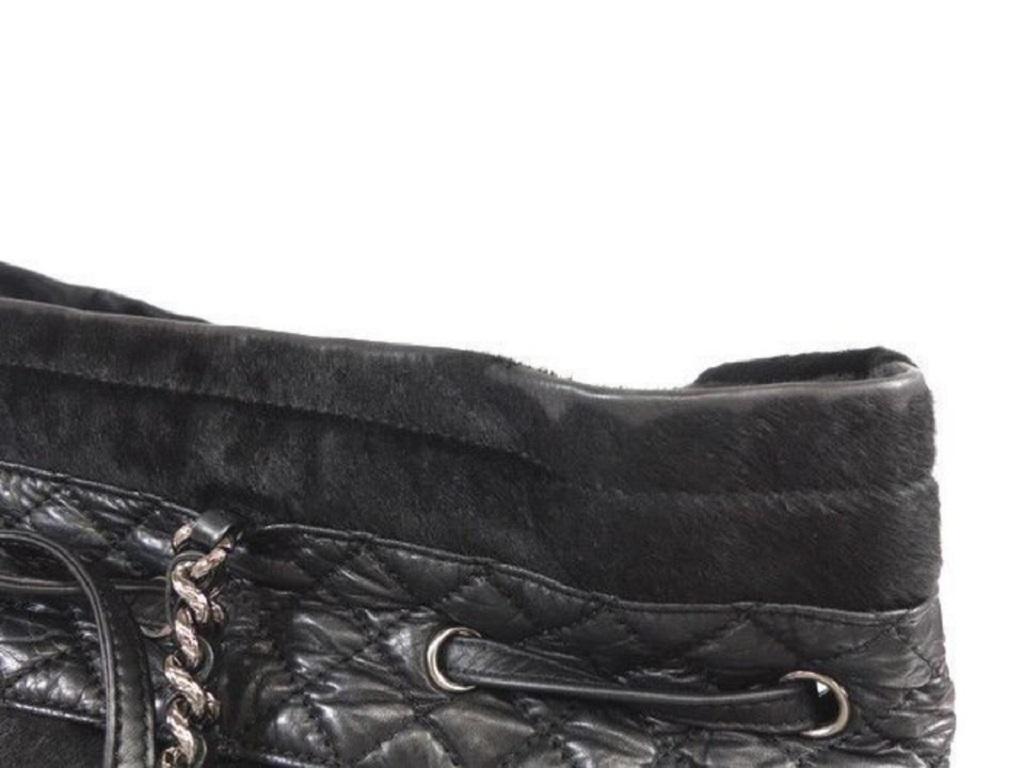 Chanel Acolchado Piel de Cordero Cadena de Pelo 232104 Negro Pony Fur Tote en venta 8