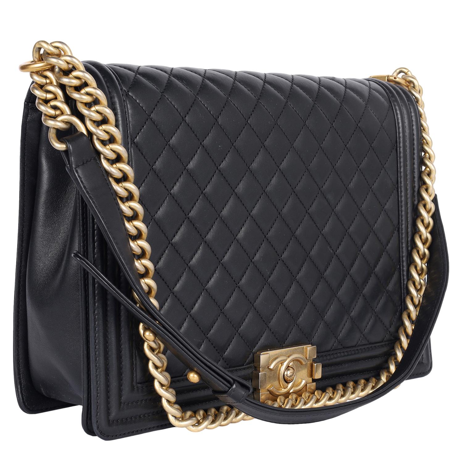 CHANEL Quilted Large Boy Flap Black In Good Condition For Sale In Salt Lake Cty, UT