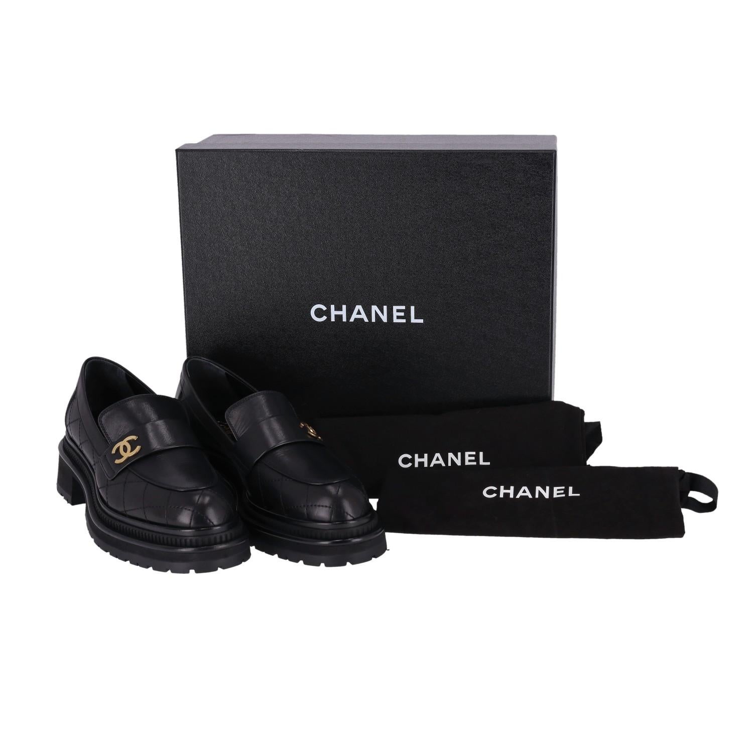 Chanel Quilted Leather 'CC' Logo Loafers 2