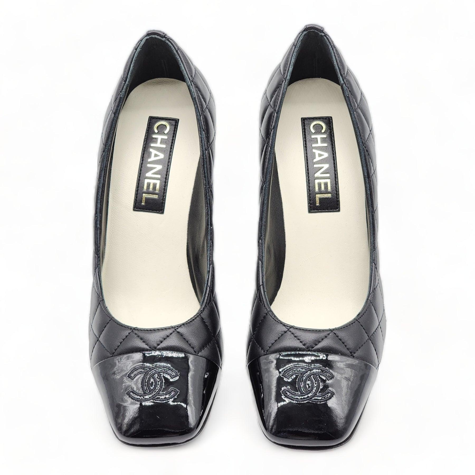 Chanel Quilted Leather Pumps.

Additional information:
Material: Leather
Color: Black
Size: 38.5 EU (8.5 US)
Country: Italy
Condition: Include box and dustbag.