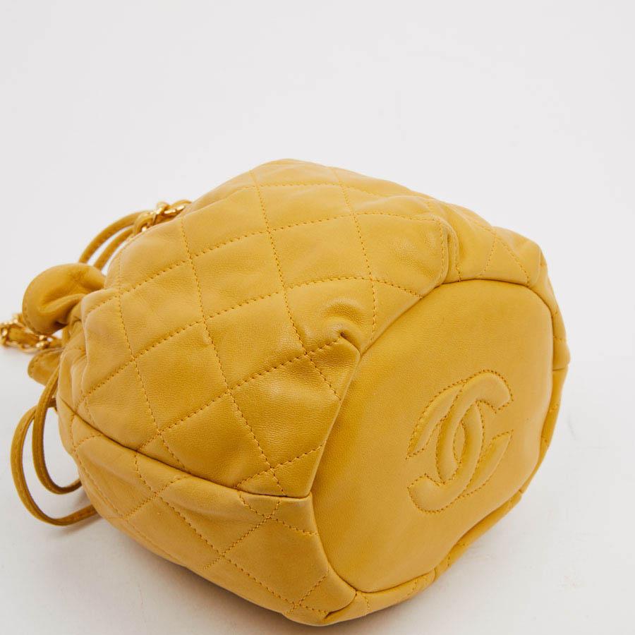 Women's or Men's CHANEL Quilted Leather Purse