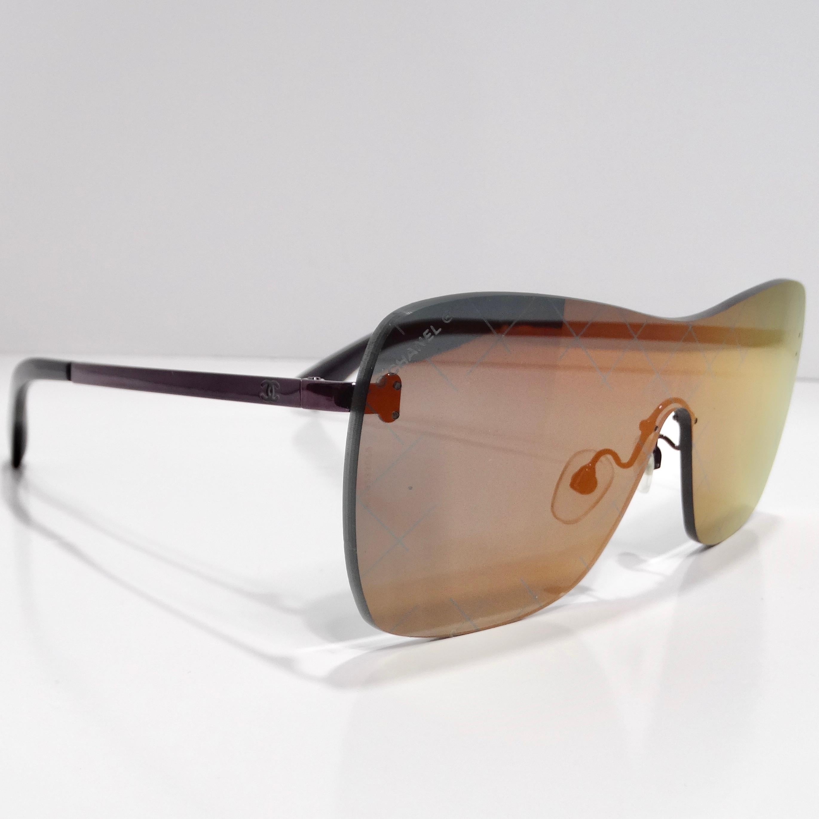 Chanel Gesteppte Sonnenbrille mit Motiv im Zustand „Gut“ im Angebot in Scottsdale, AZ