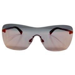 Lunettes de soleil à motif matelassé de Chanel