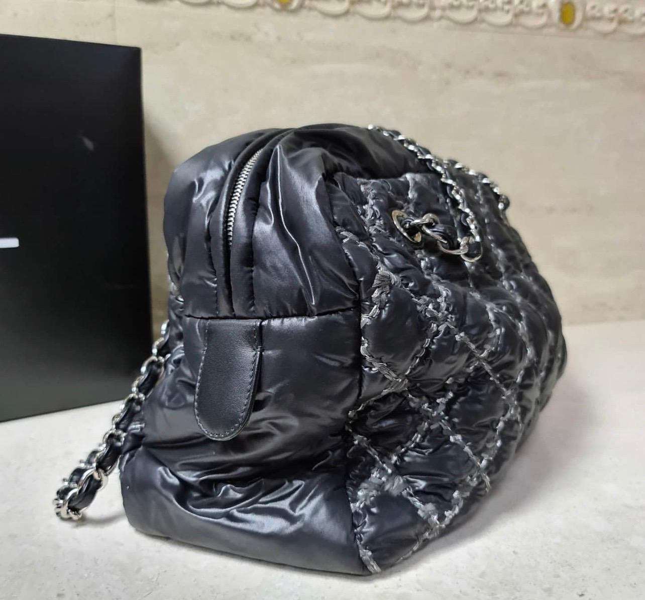 Chanel Quilted Nylon Shoulder Bag Medium In Good Condition In Krakow, PL