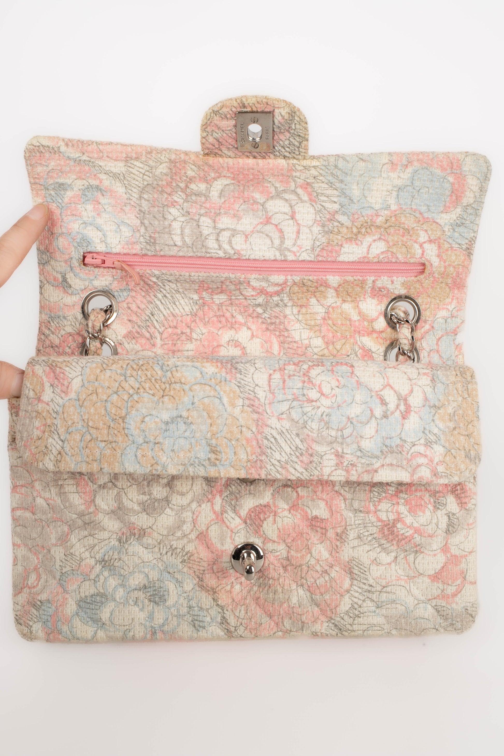 Chanel Quilted Off-white Canvas 'Classic' Bag, 2008 For Sale 5