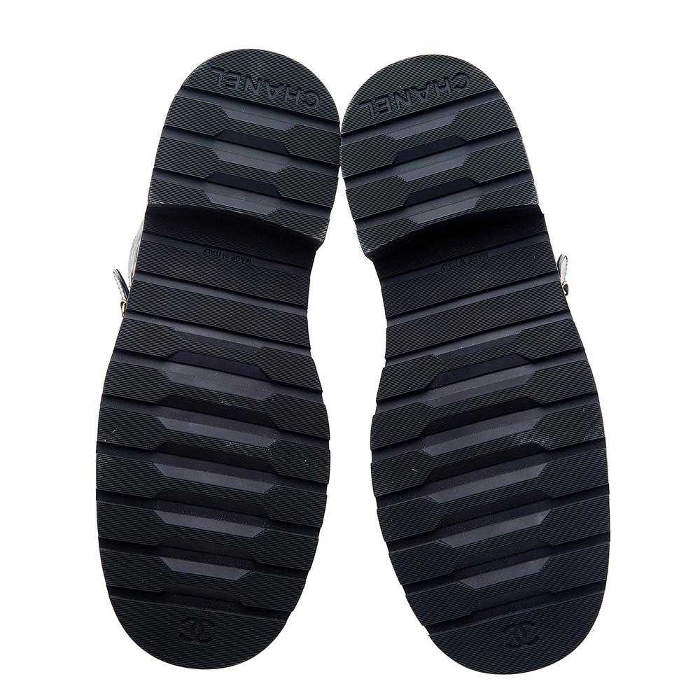 Black Chanel Quilted Patent Leather CC Cap Toe Chain Link Logo Combat Boots Size 38