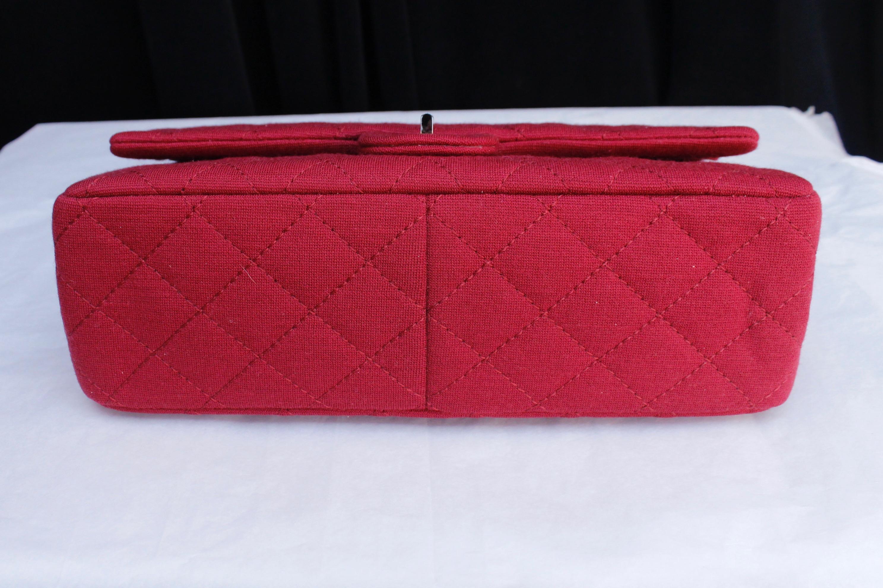 Chanel quilted red jersey 2.55 bag with silver plated chain handle For Sale 2