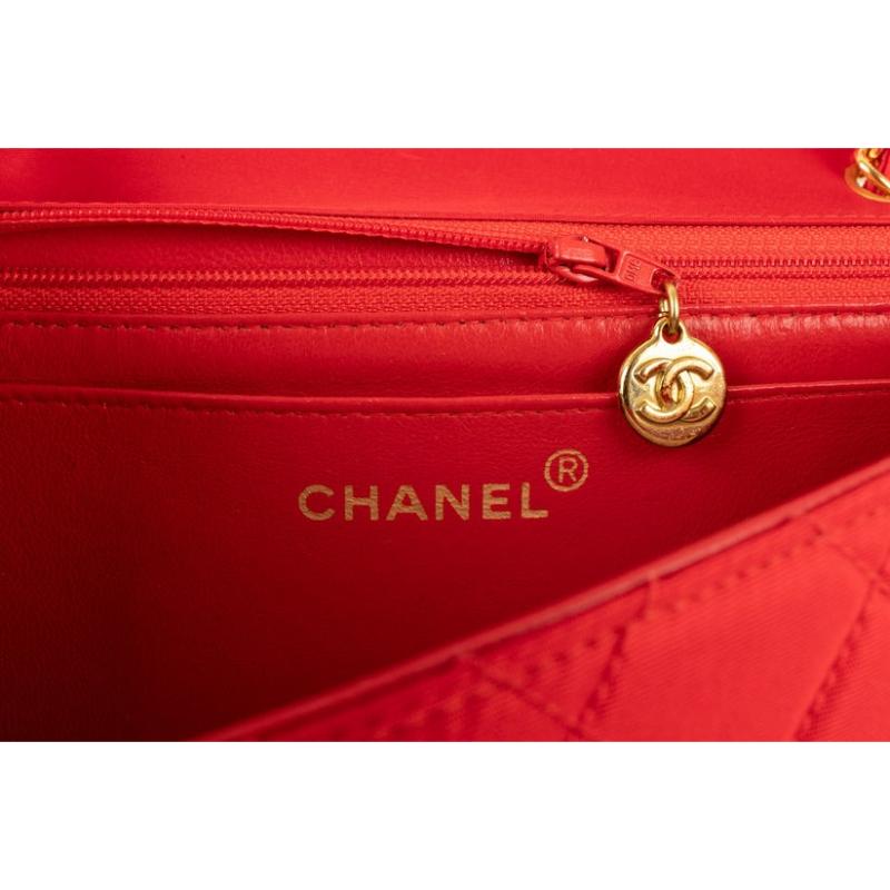 Chanel Quilted Red Timeless Bag with Golden Metal Elements, 1994/1996 For Sale 5