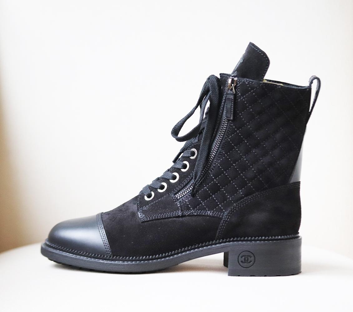 These Chanel boots have a hiking-inspired twist and are is made from panels of supple quilted-suede and leather and set on a gripped rubber sole, the plush CC logo on the extended front lip will keep your feet warm even on the chilliest of