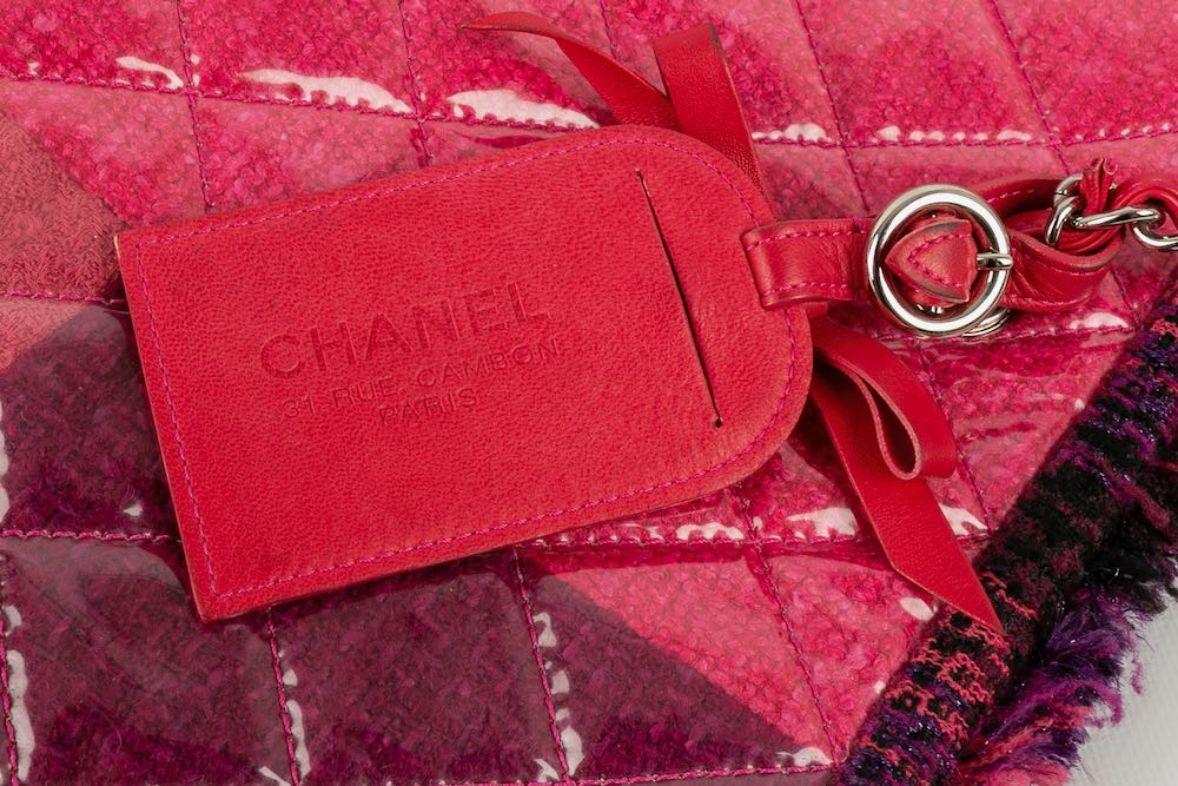 Chanel Quilted Tote Bag in Pink and Purple, 2009/2010 For Sale 3