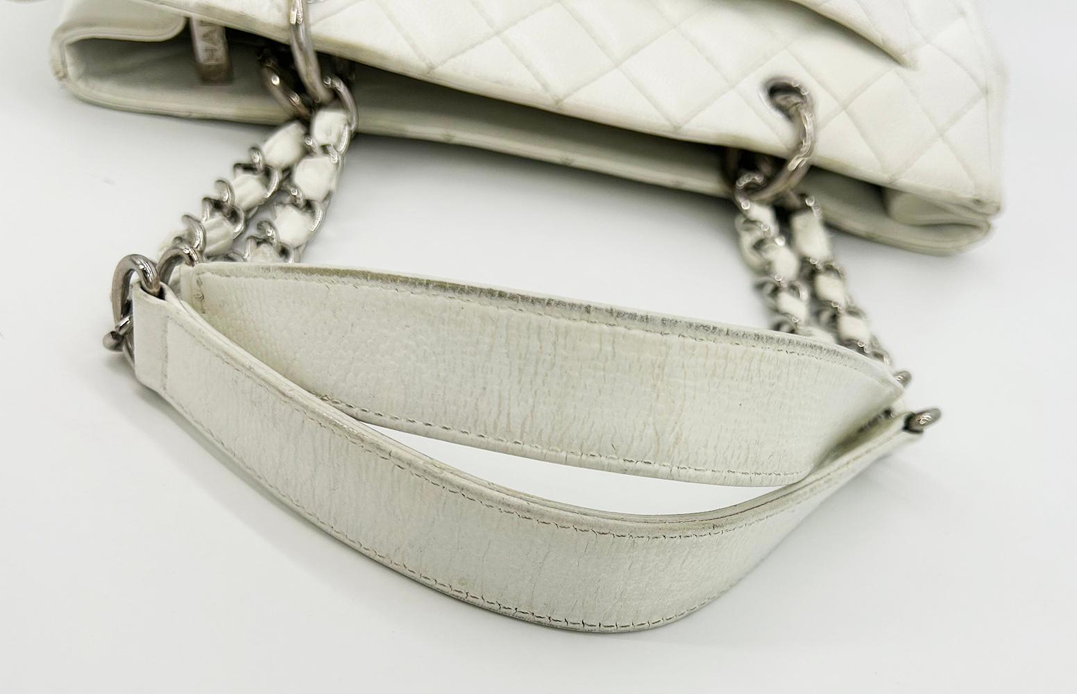 Chanel Quilted White Caviar Grand Shopper Tote For Sale 3