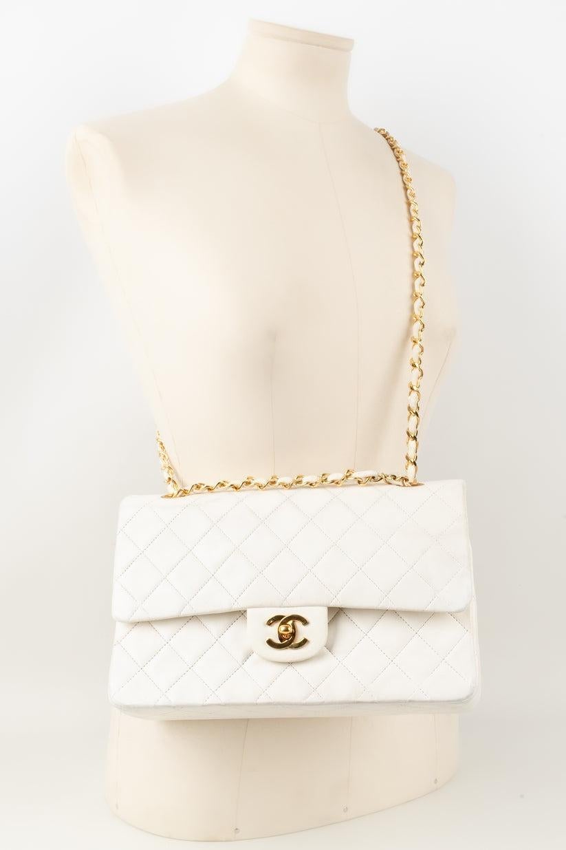 Chanel Quilted White Leather Timeless Bag, 1986/1988 In Good Condition In SAINT-OUEN-SUR-SEINE, FR
