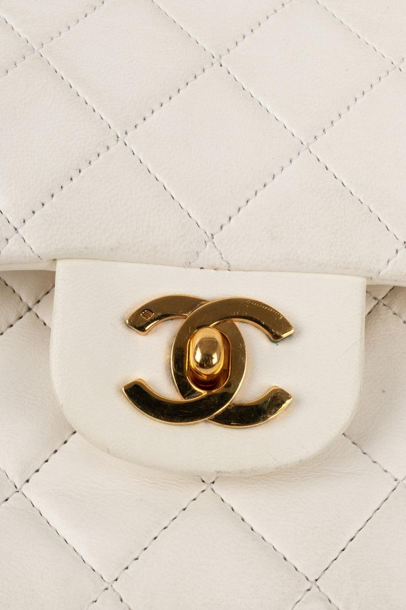 Chanel Quilted White Leather Timeless Bag, 1986/1988 5