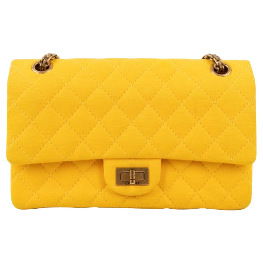 Chanel, gesteppte gelbe Stofftasche, 2015/2016