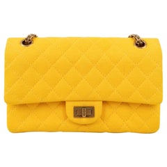 Chanel, gesteppte gelbe Stofftasche, 2015/2016