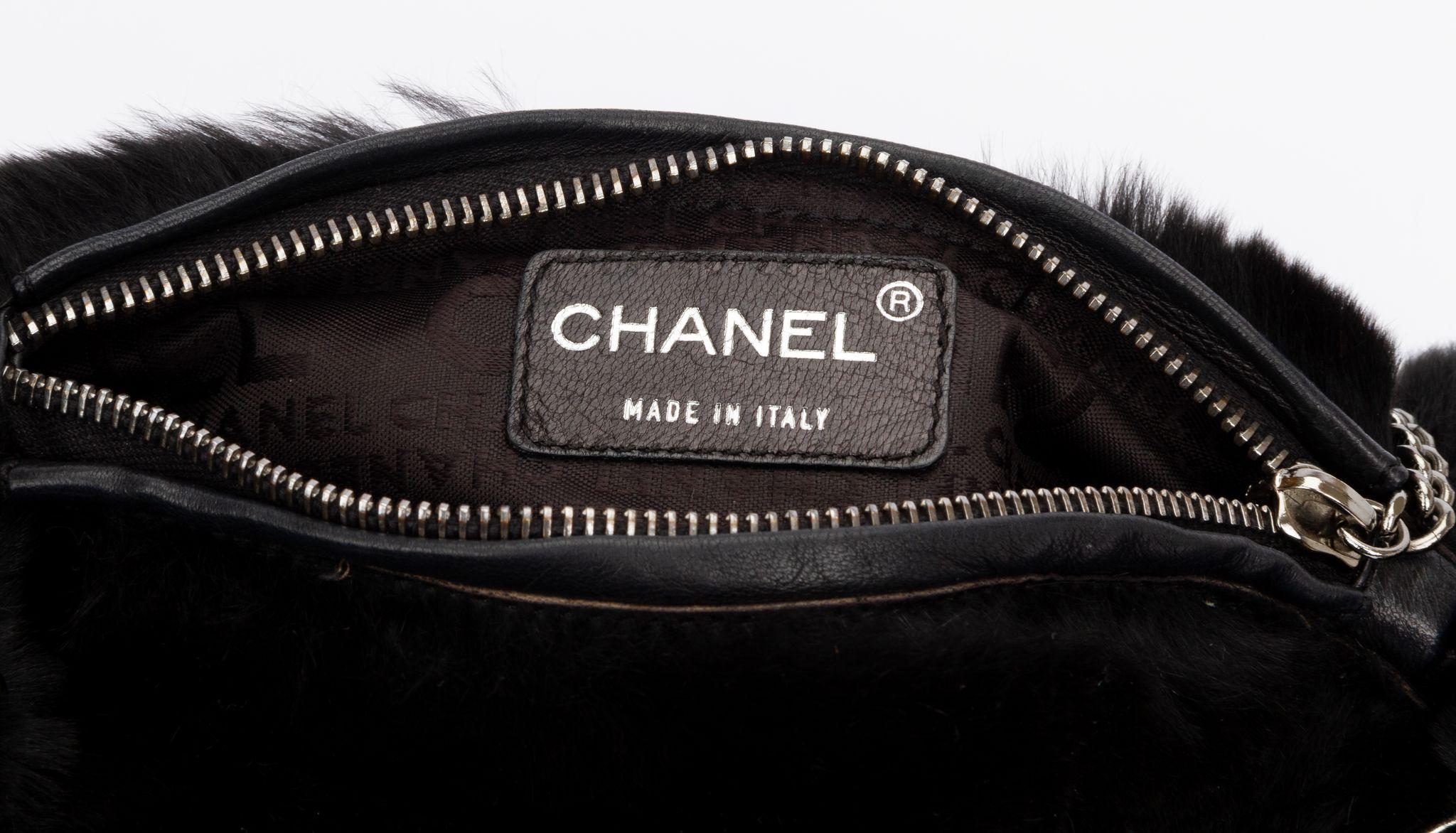 Chanel Rabbit Fur Bag Black In Excellent Condition In West Hollywood, CA
