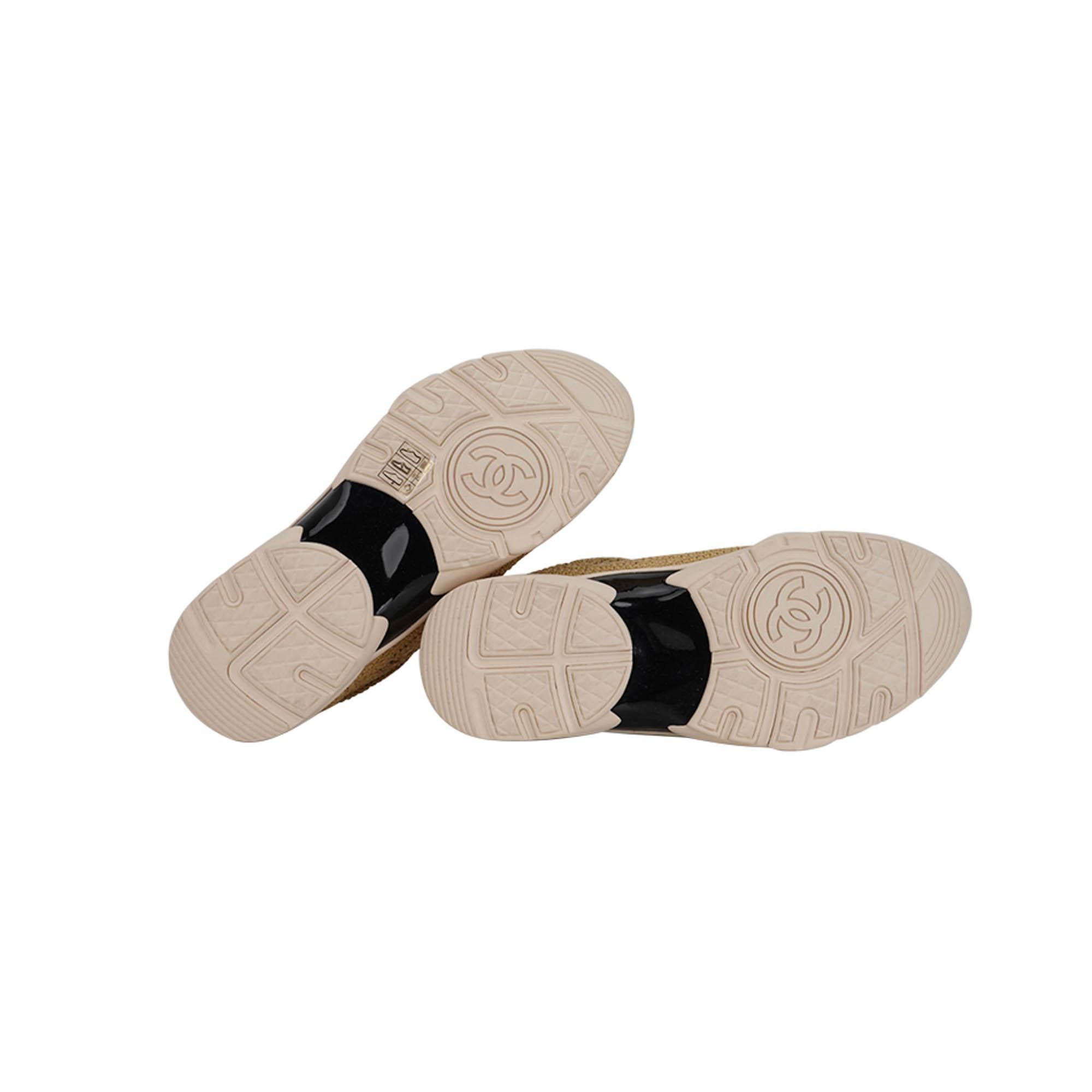 Chanel Raffia CC Sneakers Beige Low Top 37.5 For Sale 2