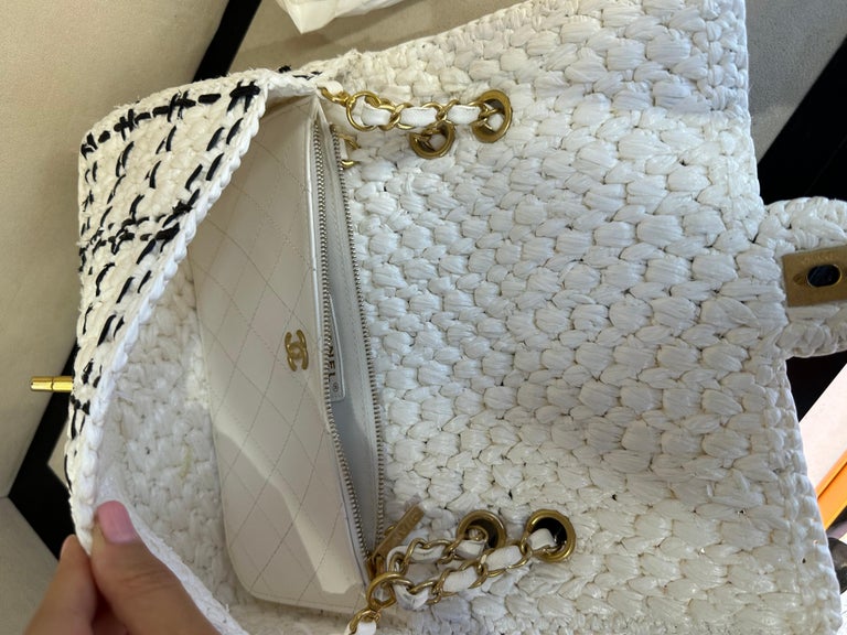 CHANEL Raffia Effect Tweed Braided Medium Flap in White and Black For Sale  at 1stDibs
