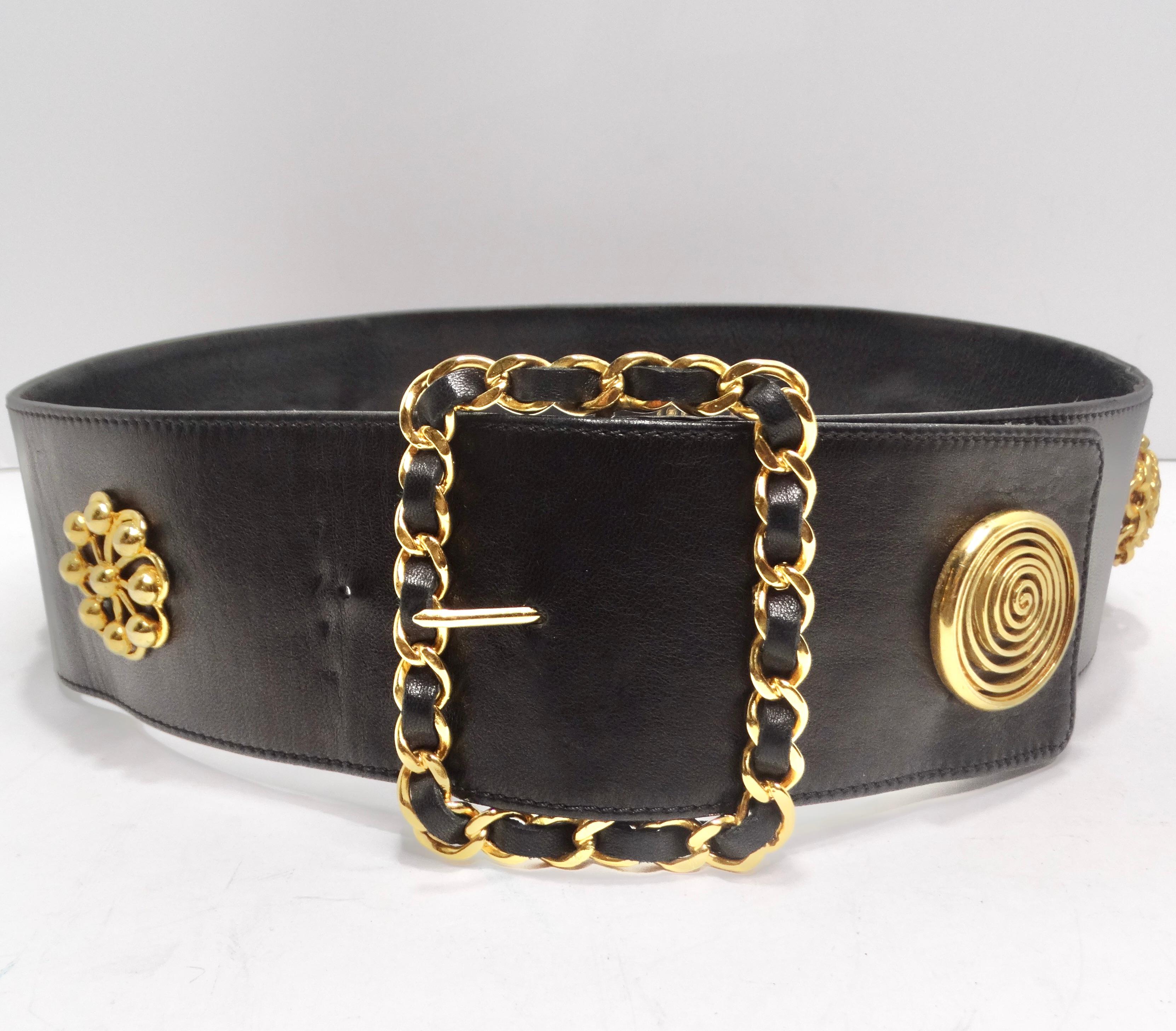Chanel Rare 1980 Victoire De Castellane Gold Tone Black Leather Belt en vente 1