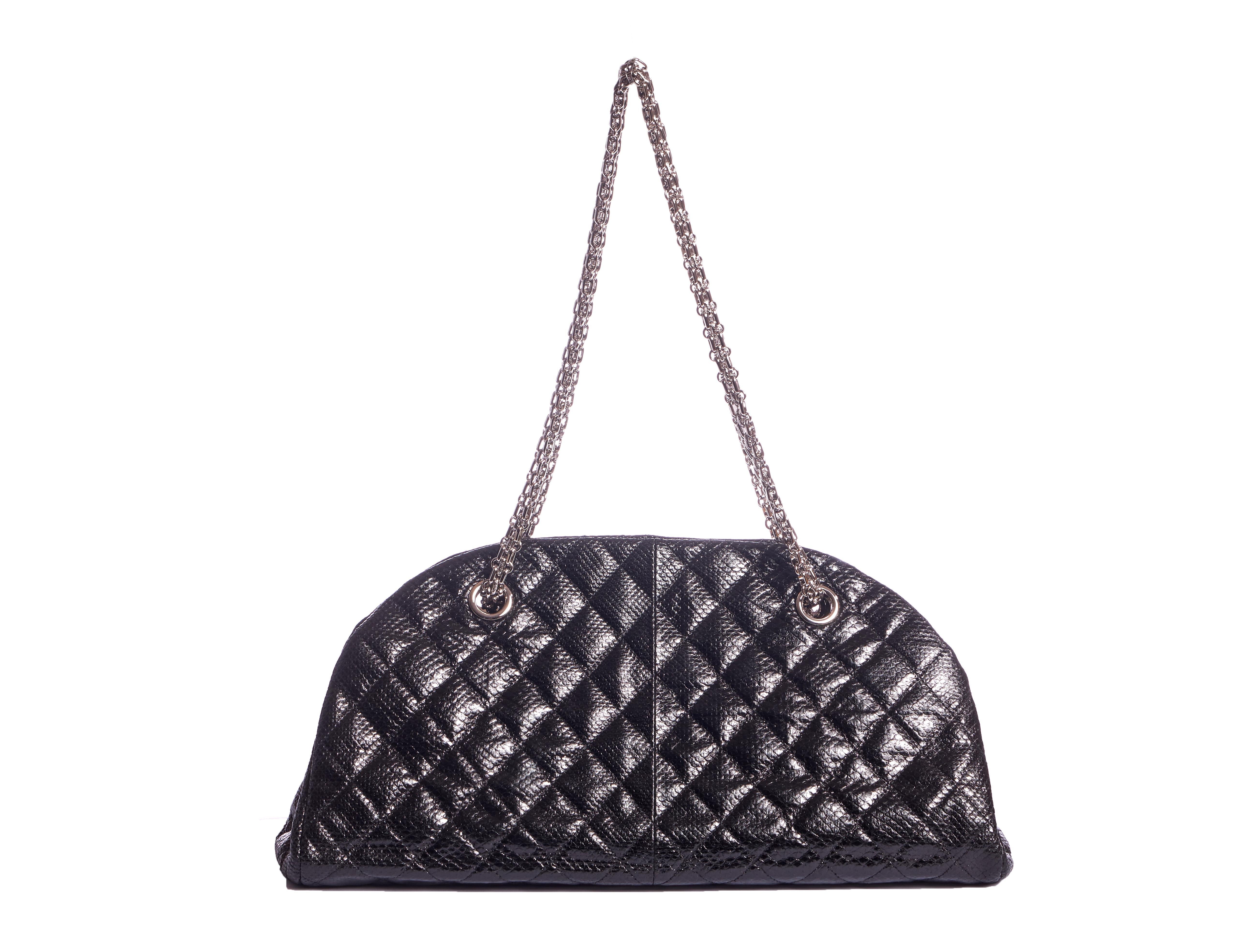Women's Chanel Rare Black Lizard Shoulder Bag For Sale