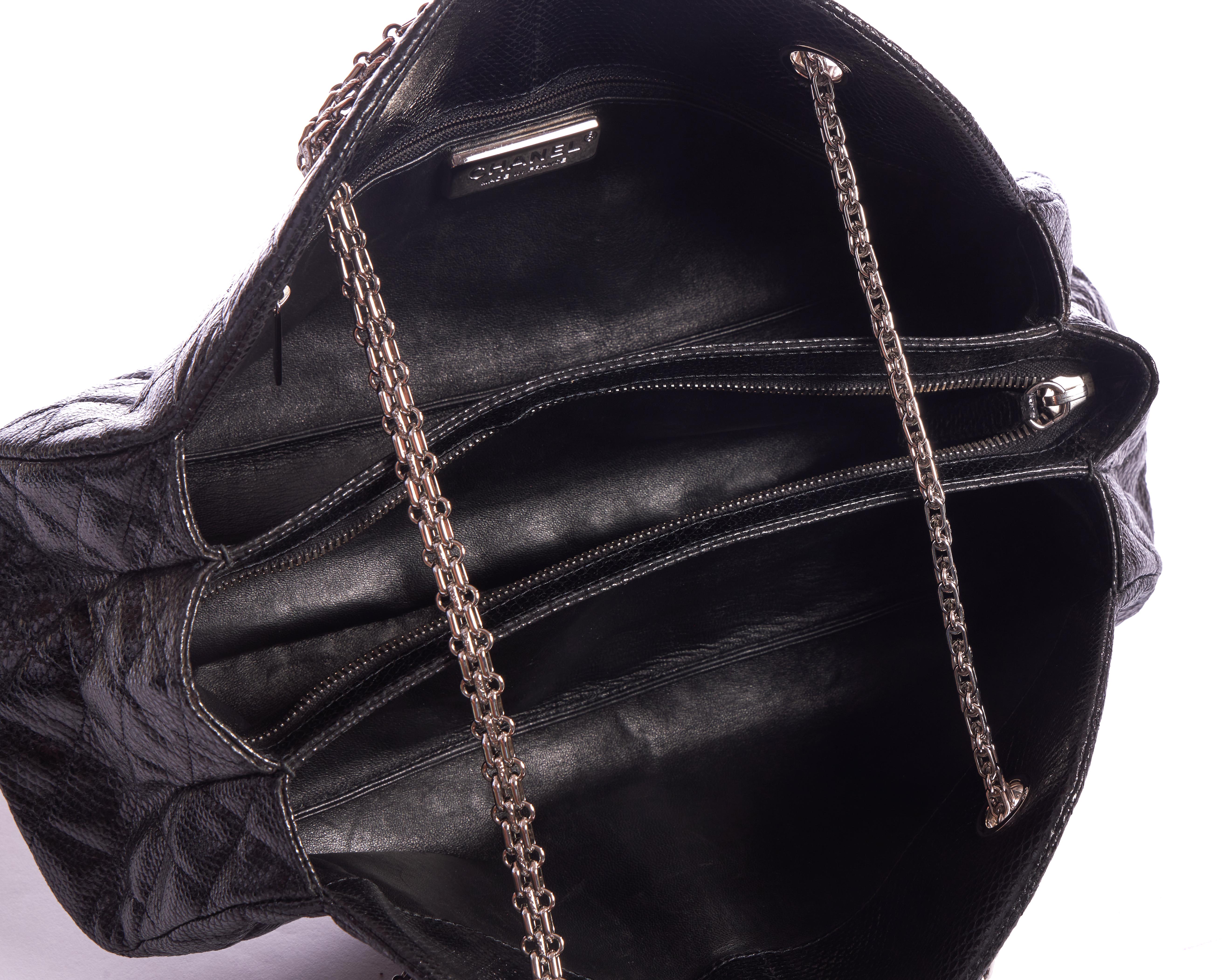 Chanel Rare Black Lizard Shoulder Bag For Sale 4