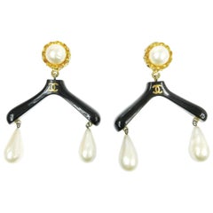 Vintage Chanel Rare Black Pearl Statement Dangle Drop Evening Earrings 