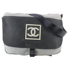 Chanel Rare sac bandoulière à bandoulière avec logo sportif noir et gris 61cc77