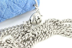 Chanel Seltene Kamelie Gesteppt Denim Klassische Klappe Herz SHW 2CK0301