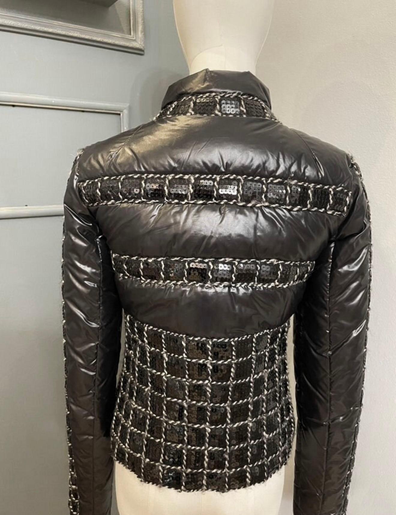  Chanel Rare veste polaire avec boutons CC Unisexe 