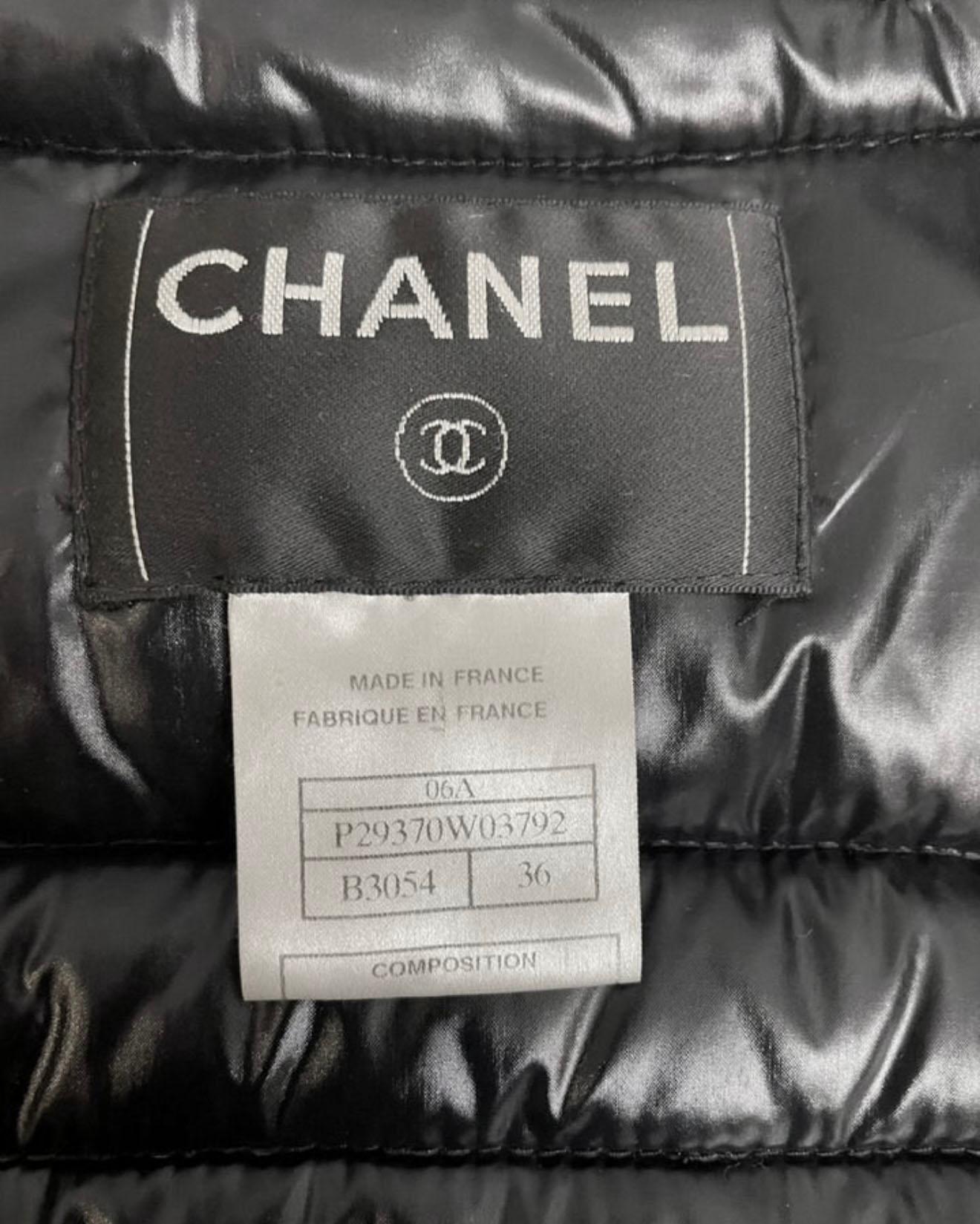 Chanel Rare veste polaire avec boutons CC 2